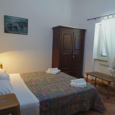Clock'S House Hotel ฟิวมิชีโน ภายนอก รูปภาพ